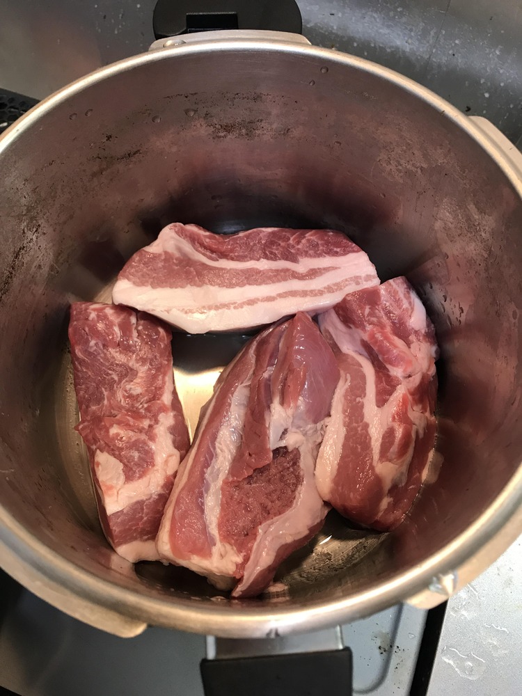 【画像あり】豚バラ肉のコーラ煮作ってみたった！