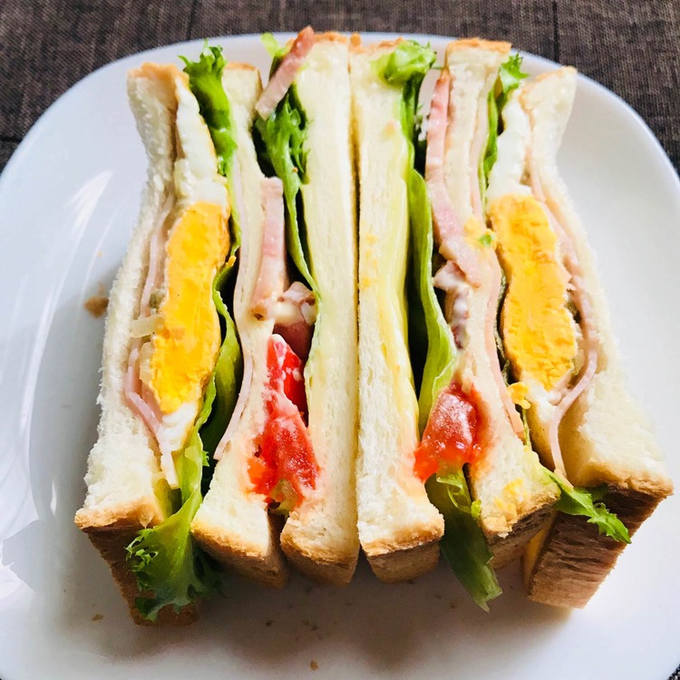 【画像】サンドイッチを作ってみたよ