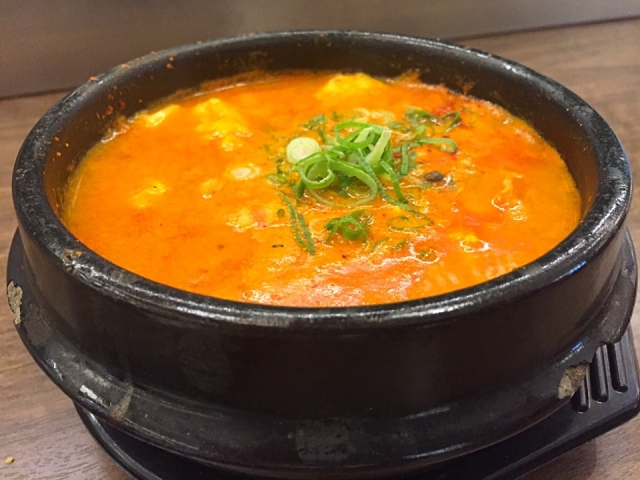 韓国は好きじゃない人いるけど韓国料理は美味いよな？