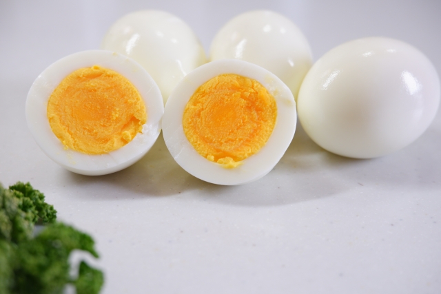 ゆで卵簡単に剥く方法ってある？