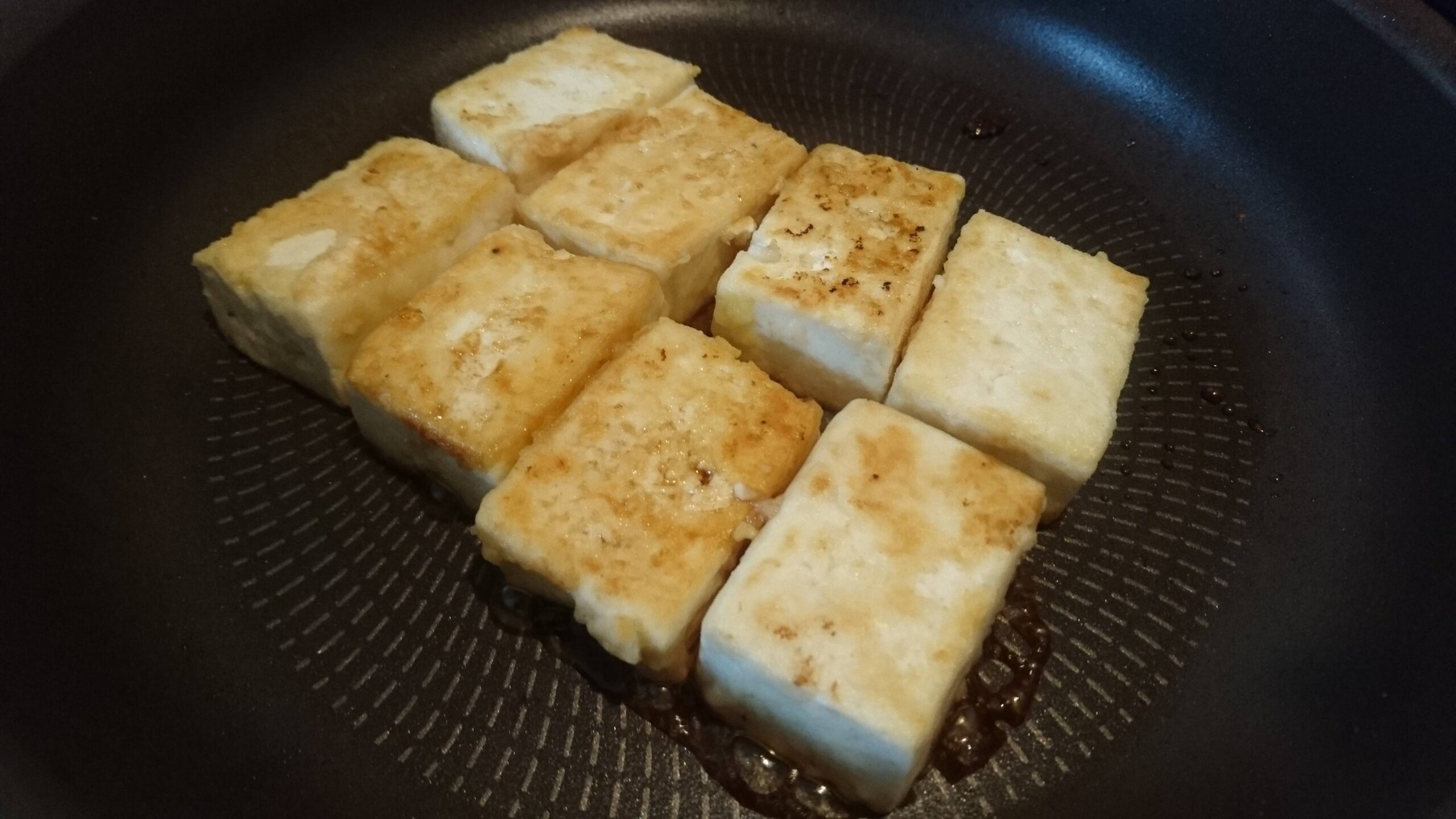 【画像】豆腐ステーキ作ったンゴ