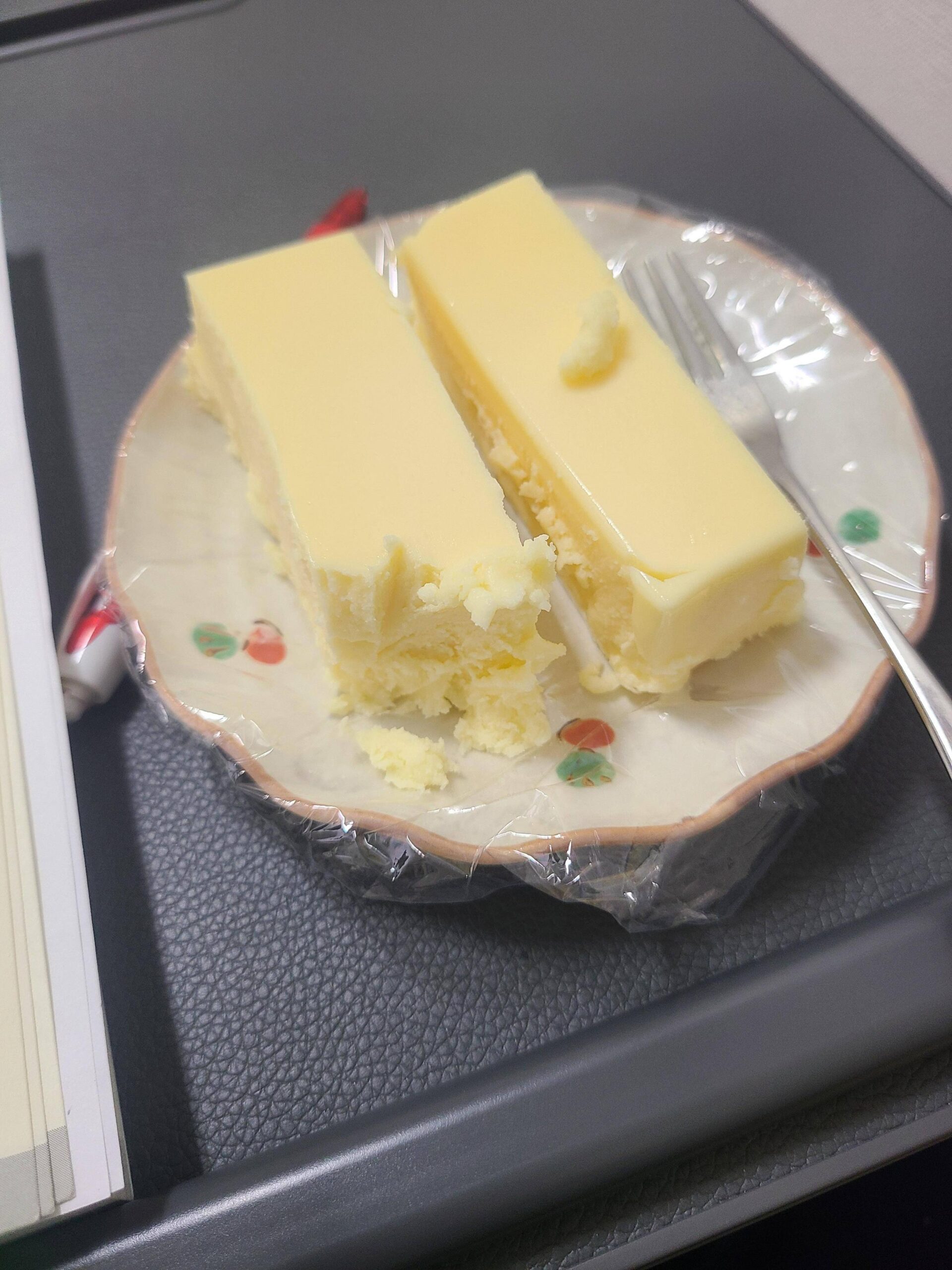 【画像】業務スーパーのチーズケーキうますぎワロッタwww