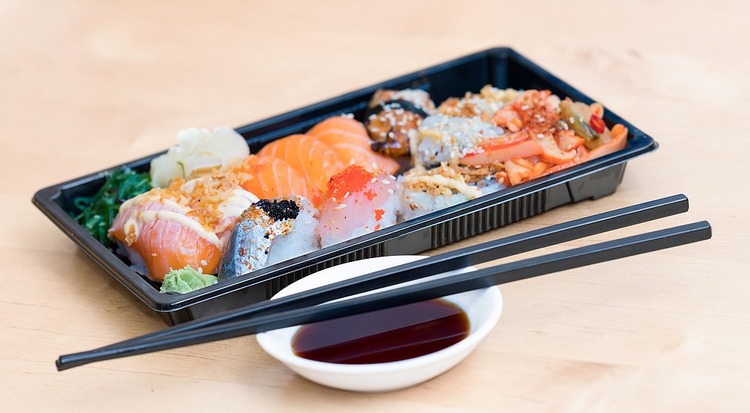 sushi-1858800_960_720