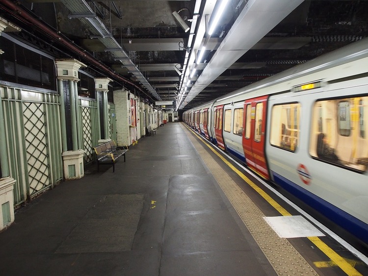 london-underground-3423019_960_720